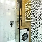 Aboutartapartments - By The River Apartamento *