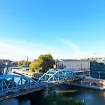Апартаменти Aboutartapartments - By The River *