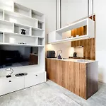 Aboutartapartments - By The River
