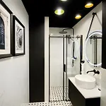 Aboutartapartments - By The River Апартаменти Вроцлав