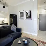Aboutartapartments - By The River Апартаменти