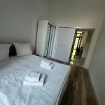 Aboutartapartments - By The River Апартаменти *