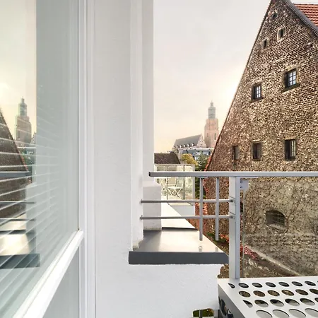 Aboutartapartments - By The River Apartament