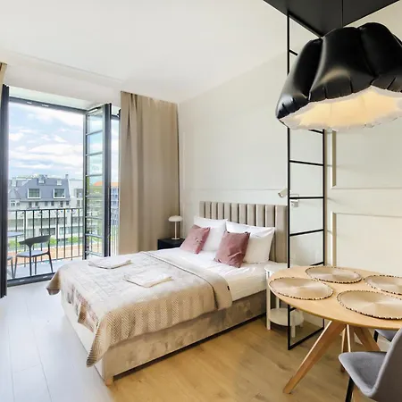 Apartment Aboutartapartments - By The River *