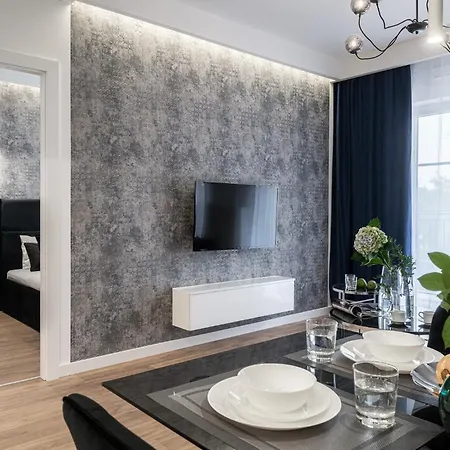 Апартаменти Aboutartapartments - By The River Вроцлав