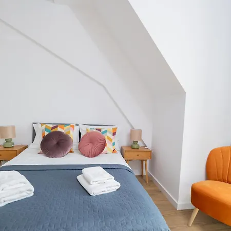 Aboutartapartments - By The River * Wroclaw