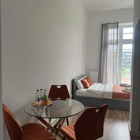 Aboutartapartments - By The River * Wroclaw