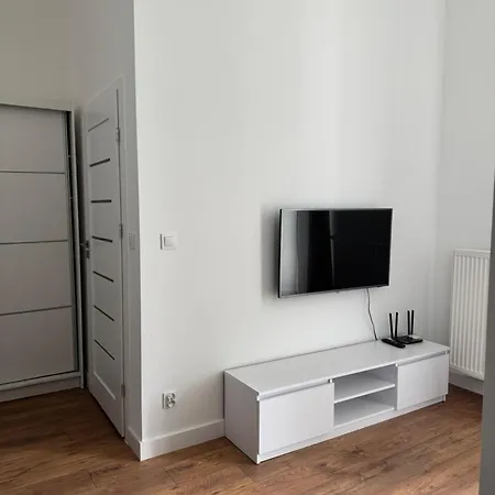 Aboutartapartments - By The River Apartment